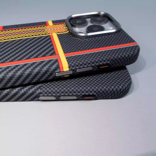 IPhone15 Carbon Fiber Grain Magnetic Phone Case