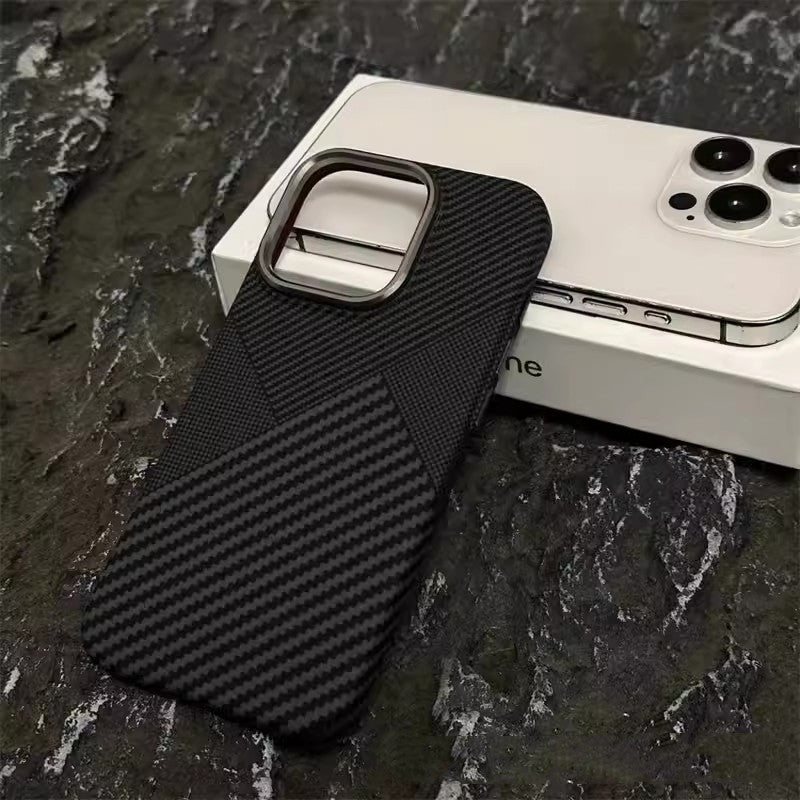 IPhone15 Carbon Fiber Grain Magnetic Phone Case