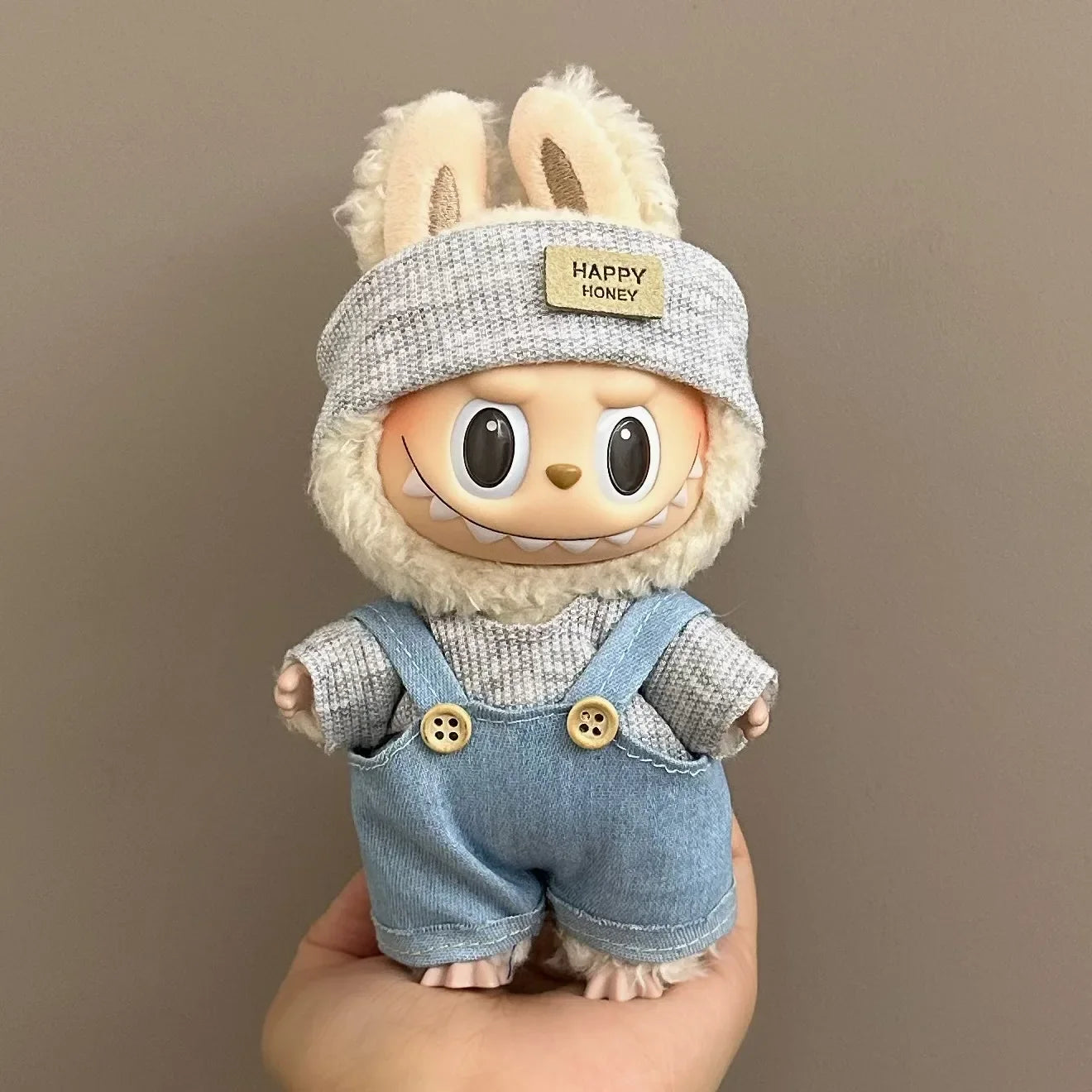 * Labubu Accessories Clothes Designer Suitable for V1 V2 V3 Labubu Pendants Cute Personality Fashion Birthday Gift